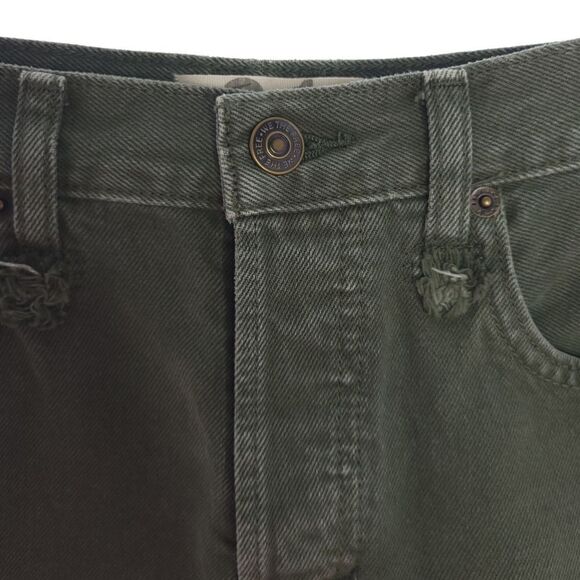 We The Free Size 24S Army Green Button Fly Makai Cut off Raw Hem Short OB1072555 - Picture 4 of 9